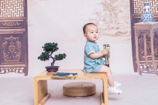 霸州宝宝几个月笑出声